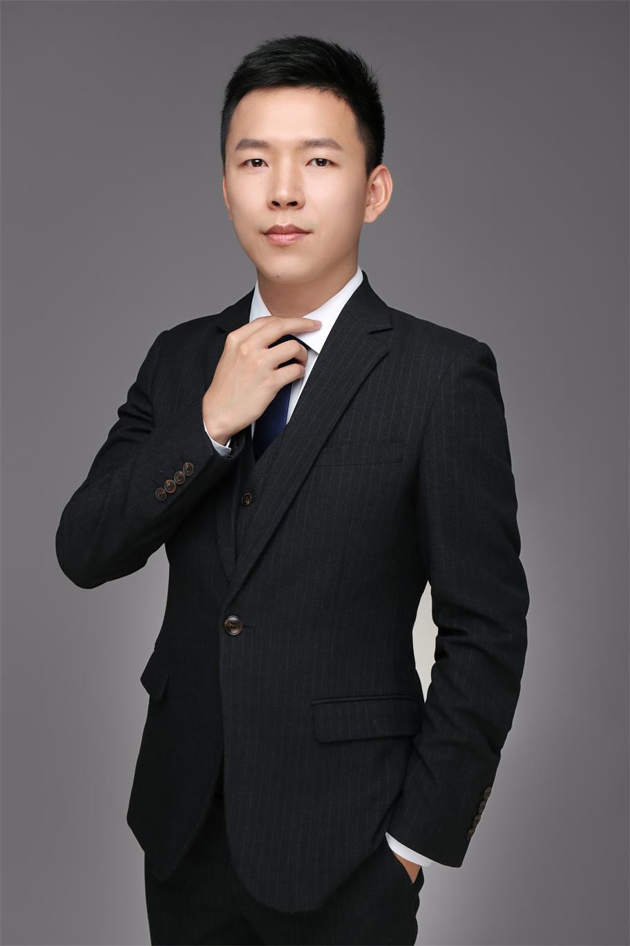 邓梅 创意策略总监